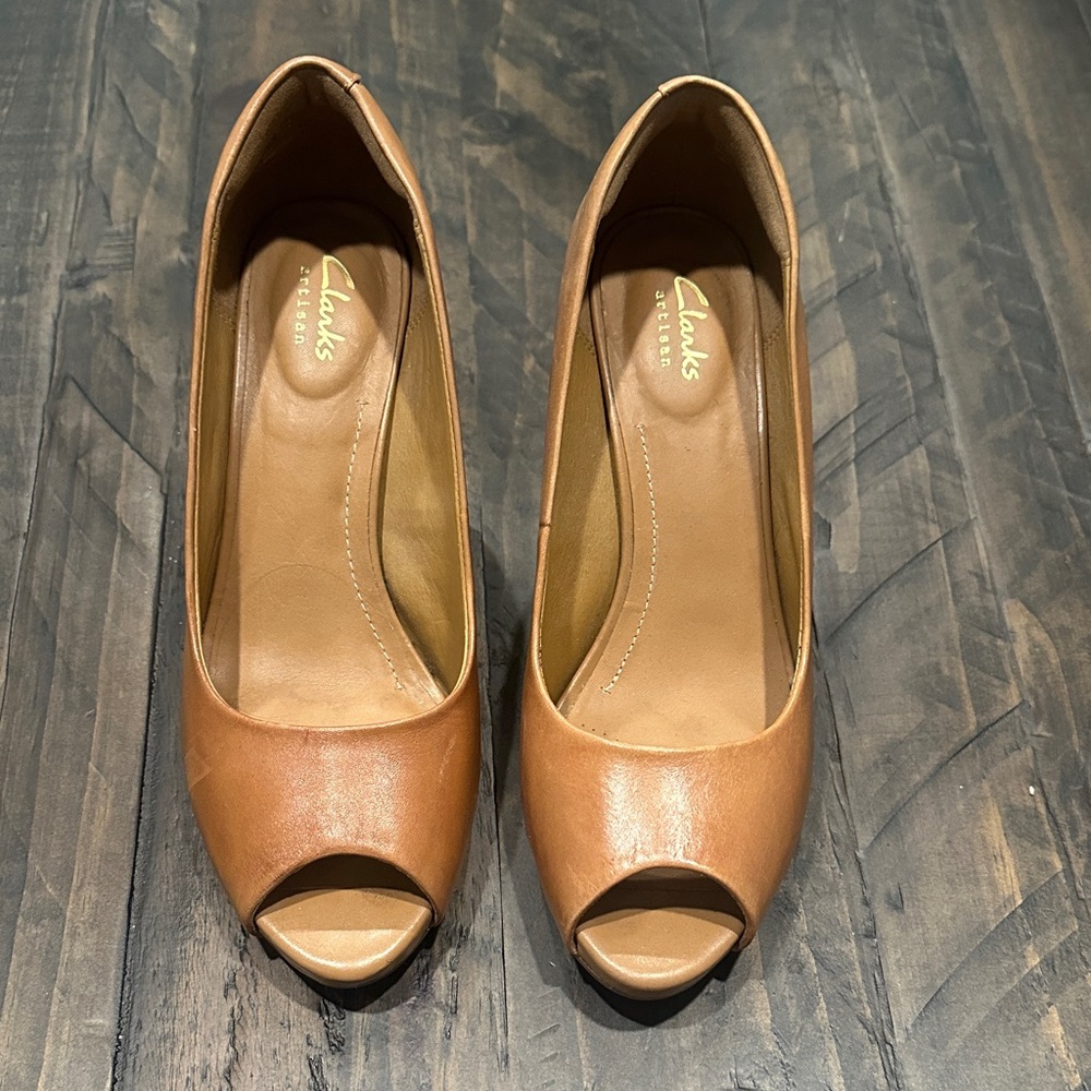 Clarks Women's Brown Peep-Toe Heels